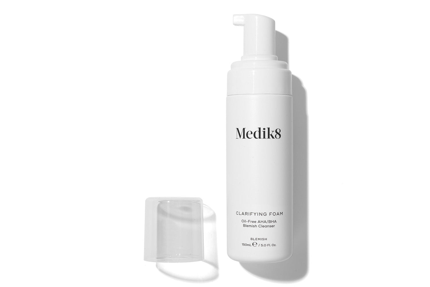 Envase del Clarifying Foam de Medik8.